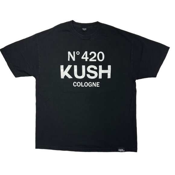 Planet of the Grapes Other - Planet of the Grapes Cologne Tee (XL)